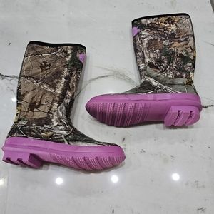 Realtree, Pretty in Camo, pink boots, size 10